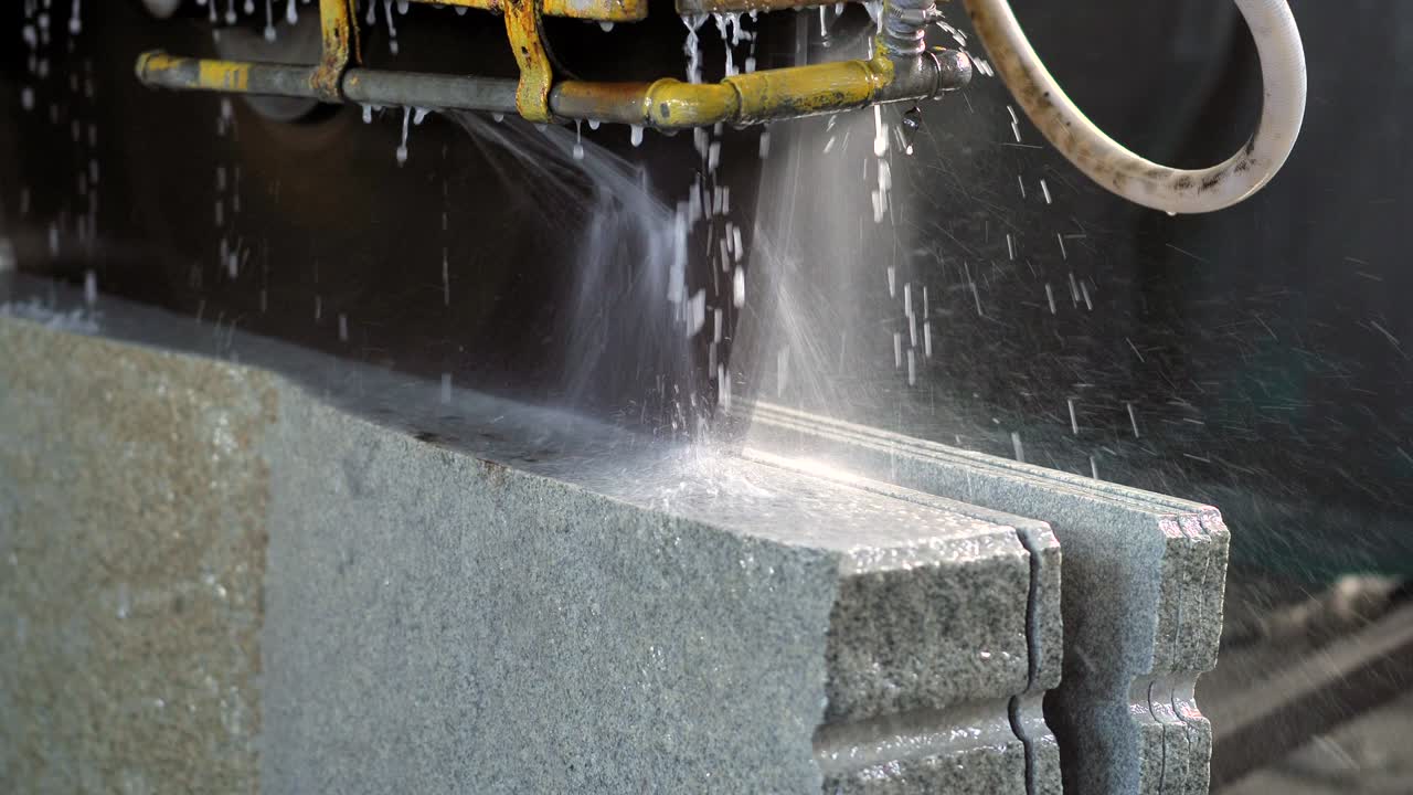 다이아몬드 절단 천연 돌