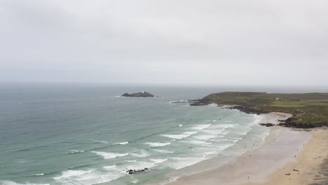 Tourist-On-Vacation-At-Godrevy-Beach-In-St-Ives-Bay,-Cornwall,-England