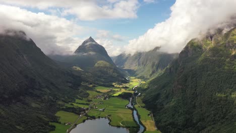 Luftaufnahmen-Schöne-Natur-Norwegen.