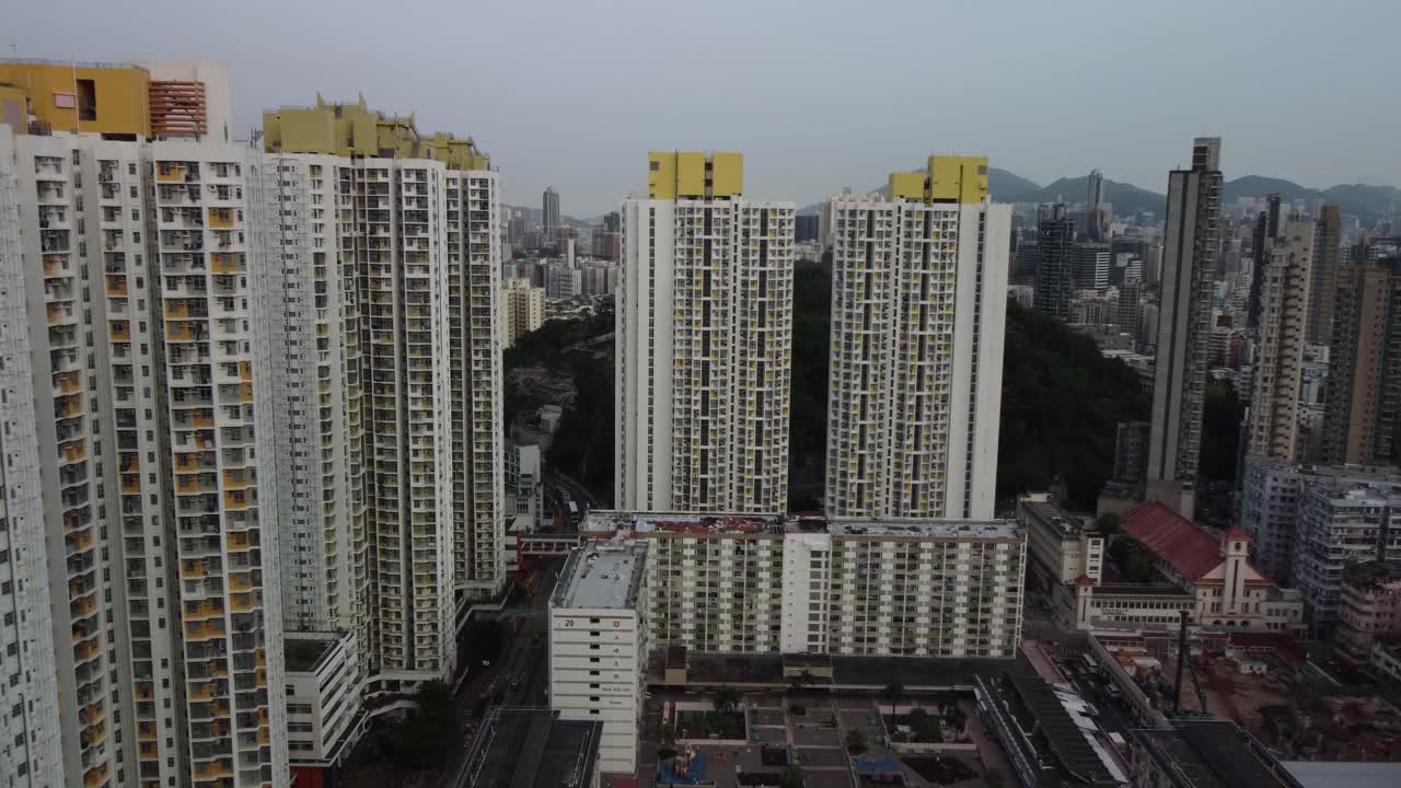 Revelação inversa do horizonte de Kowloon