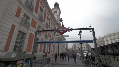metro sign in puerta del sol