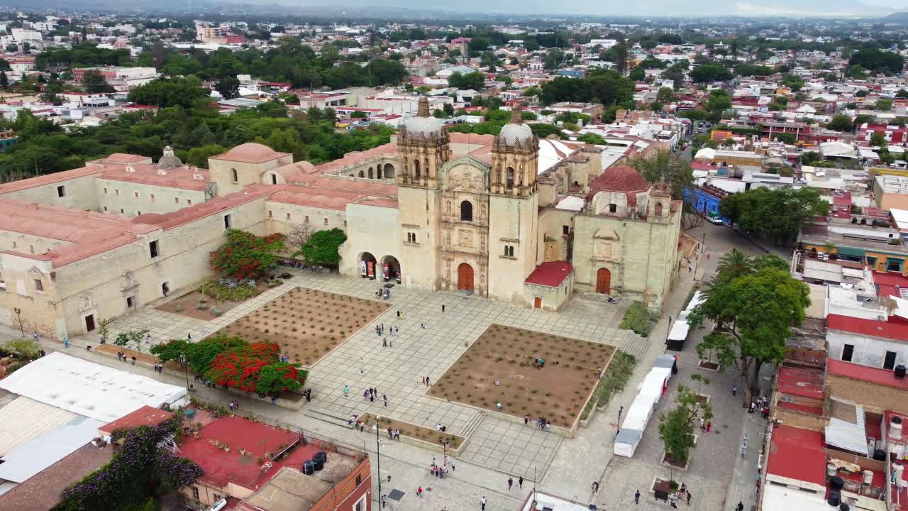 imágenes de aviones no tripulados de la catedral de santo domingo en oaxaca de juárez, méxico
