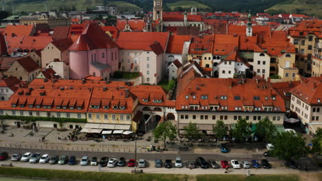 Building-Structures-At-The-Riverside-Of-Drava-River-In-Maribor,-Slovenia