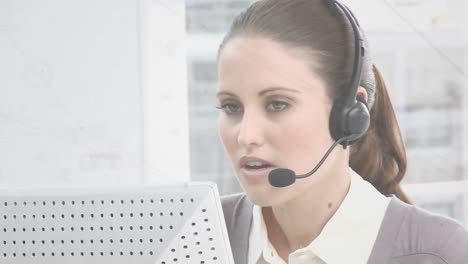 animación de la red de conexiones a través de una mujer de negocios usando auriculares telefónicos