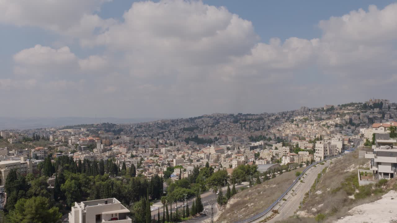 nubes moviéndose sobre nazareth israel - gran plano