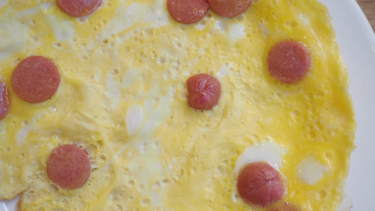 소시지와 달 오