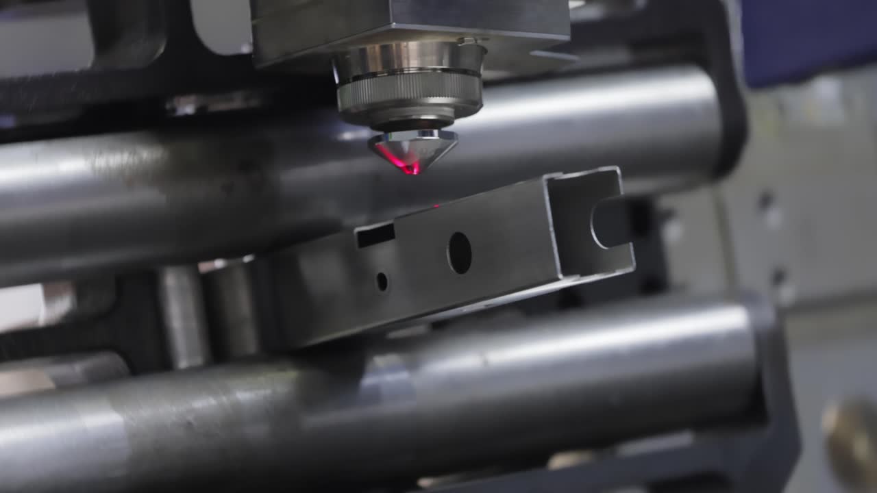 레이저 절단 금속