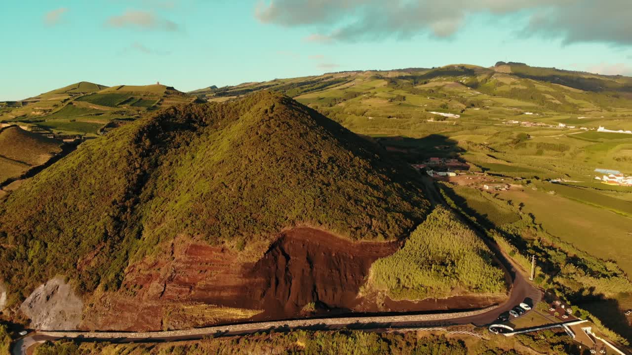 포르투갈의 섬 너무 많은 자연과 바다