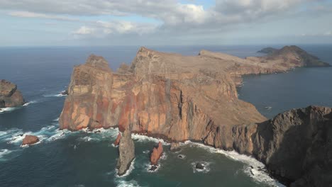 4K-Drohnenluftaufnahmen-Vom-Aussichtspunkt-São-Lourenço---Insel-Madeira---Portugal