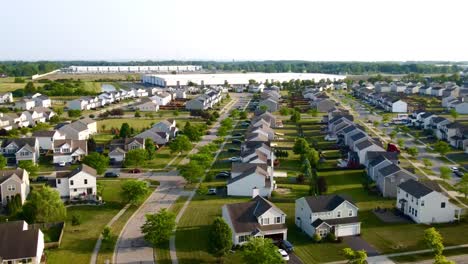 low flying drone video of a neighborhood in columbus ohio