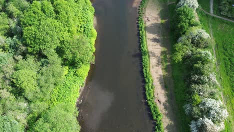 River-aerial-view-shows-detour-dilemma-split-and-arrow