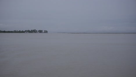 bramhaputra river is one of the biggest river in north-east india