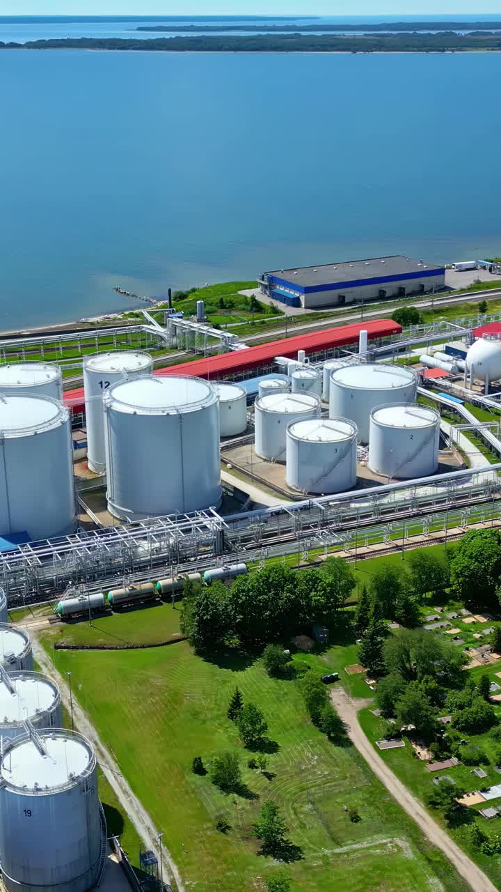 석유 가스 가공, 분배, 정제 공장 파이프, 정유 공장 시설, 수직 영상 안테나