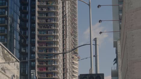 graffiti on skyscraper los angeles