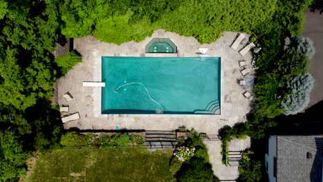 Aerial-View-of-Luxury-Pool
