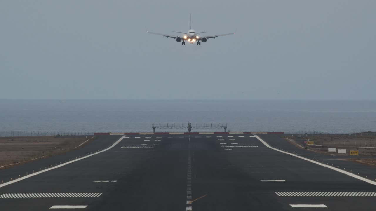 A boarding aircraft going towards the camera