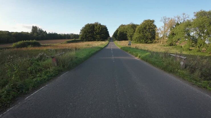 Attraversando il cancello di Carrmire sulla strada di avvicinamento a Castle Howard.