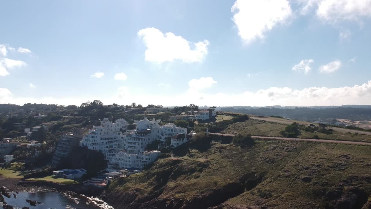 ubicación: punta ballena, uruguay