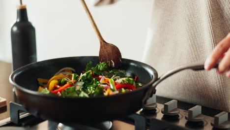 cooking vegetables stir-fry