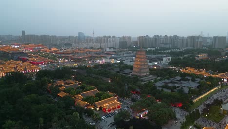 uroczy widok na piękne miasto w xi'an.