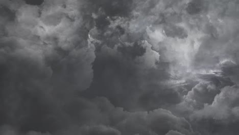 4k-Dark-gray--cloudy-sky-and-thunderstorm