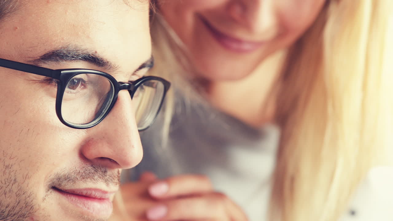 개방된 커뮤니케이션은 연결을 유지합니다.