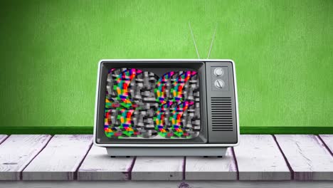 alter fernseher und bunte statische