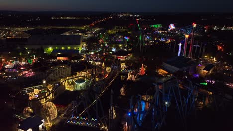 Hershey-Park-Candylane-at-dusk