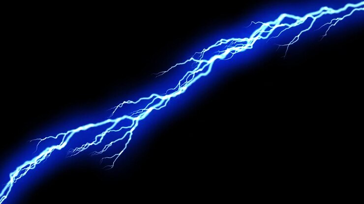 Fulmine blu brillante che attraversa uno sfondo scuro