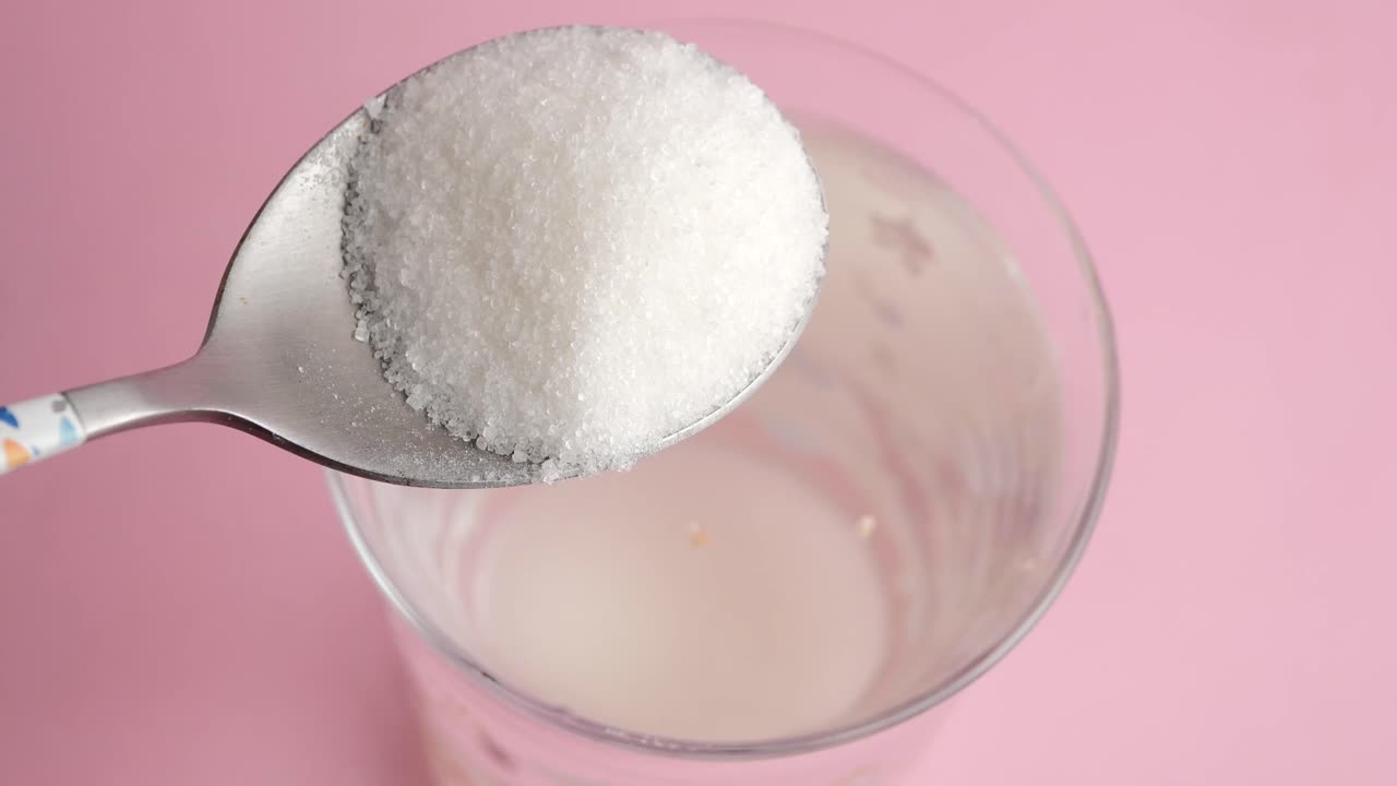 Adding sugar to water