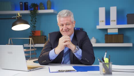 retrato de un hombre de negocios confiable y leal.