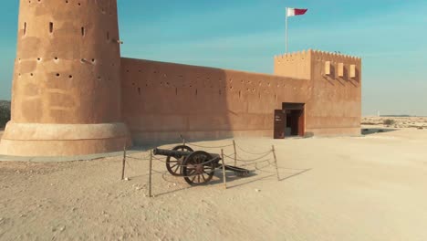 Fuerte-De-Zubara-En-El-Desierto-De-Qatar---Disparo-De-Drones