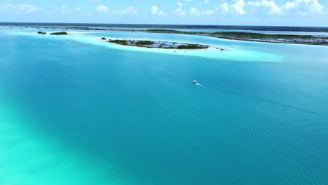 hermosa vista superior del agua turquesa