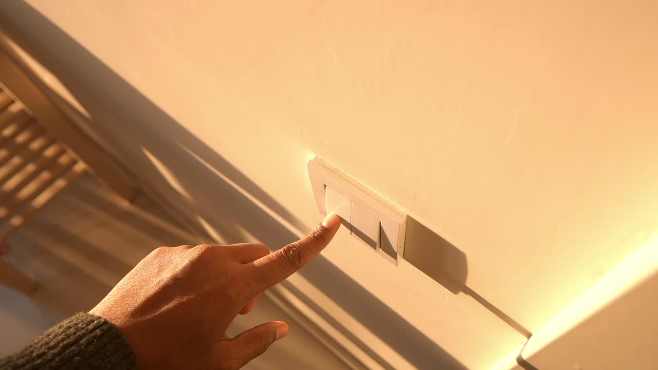 encendiendo o apagando un interruptor de luz