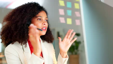 Joven-Empresaria-Ocupada-Trabajando-En-La-Oficina