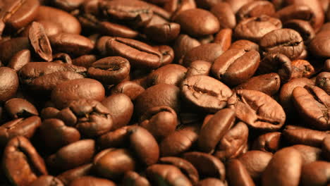 Kaffeebohnen,-Nahaufnahme,-Verschiebbare-Makroansicht,-4k