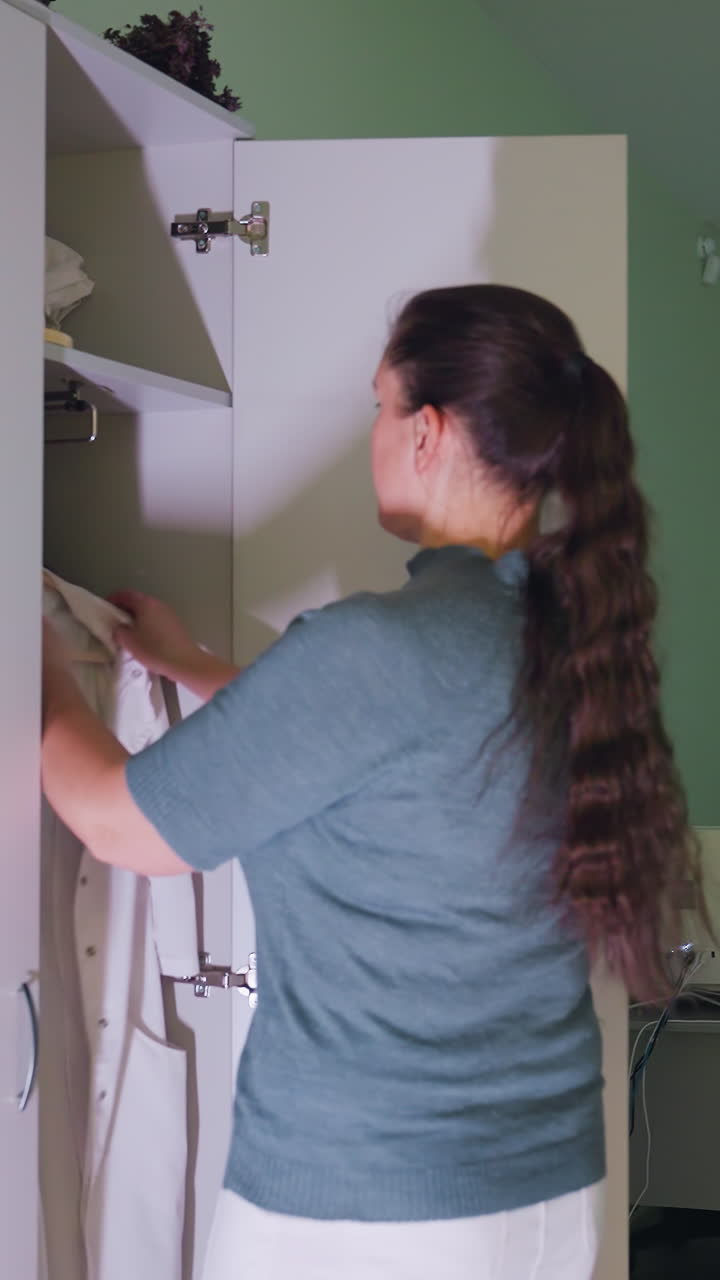 Doctor completes shift, Practitioner concludes duties smoothly, Healthcare professional wraps up work calmly and peacefully, Medical staff finishes daily tasks with composure and tranquil demeanor