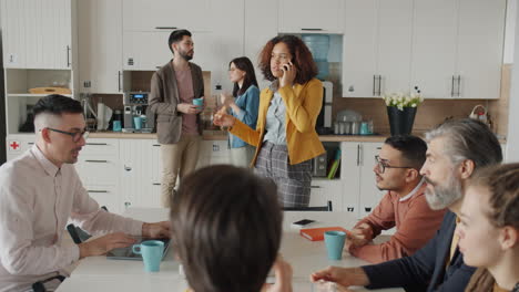 office lunchtime gathering