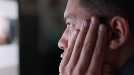 Computer,-frustrated-man-and-working-at-night-to