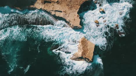 Flight-in-Malta-over-water-and-cliffs