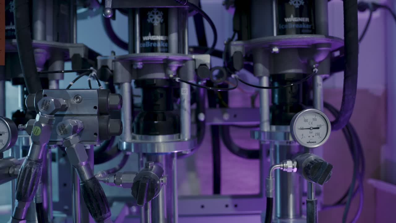 bombas y equipos industriales