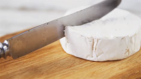 Cheese-with-knife