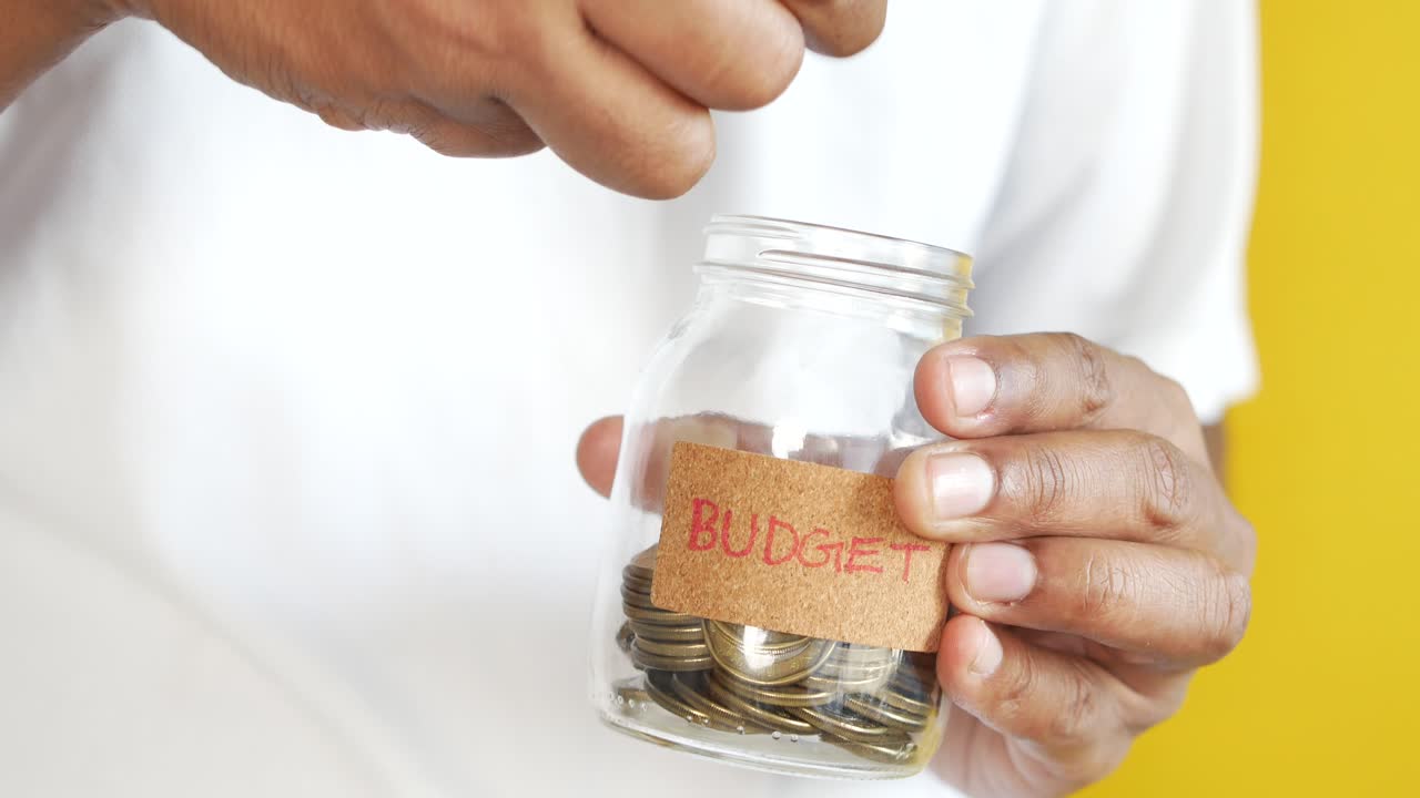 Saving Money in a Budget Jar