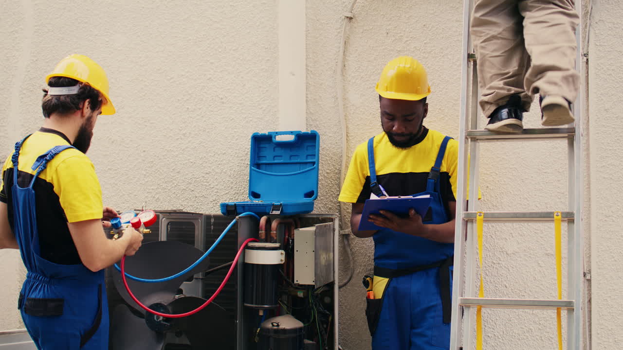 equipo que trabaja con manómetros