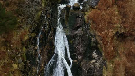 Cascada-De-Carawaystick,-Glenmalure,-Wicklow,-Irlanda,-Febrero-De-2022