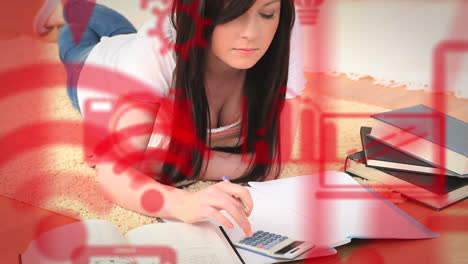 animación de una mujer estudiando sobre el procesamiento de datos en el fondo.