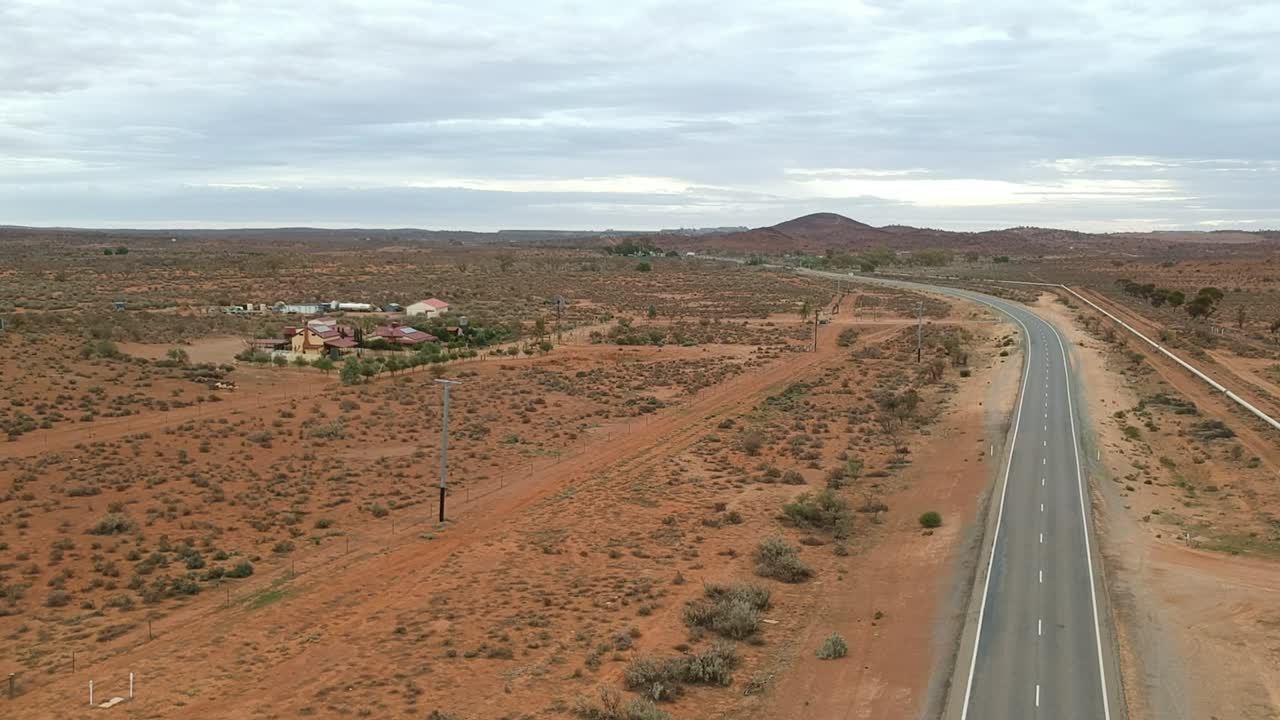 Sydney Road looking towards Broken Hill