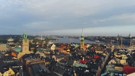 Drohnenaufnahmen-Aus-Stockholm,-Altstadt