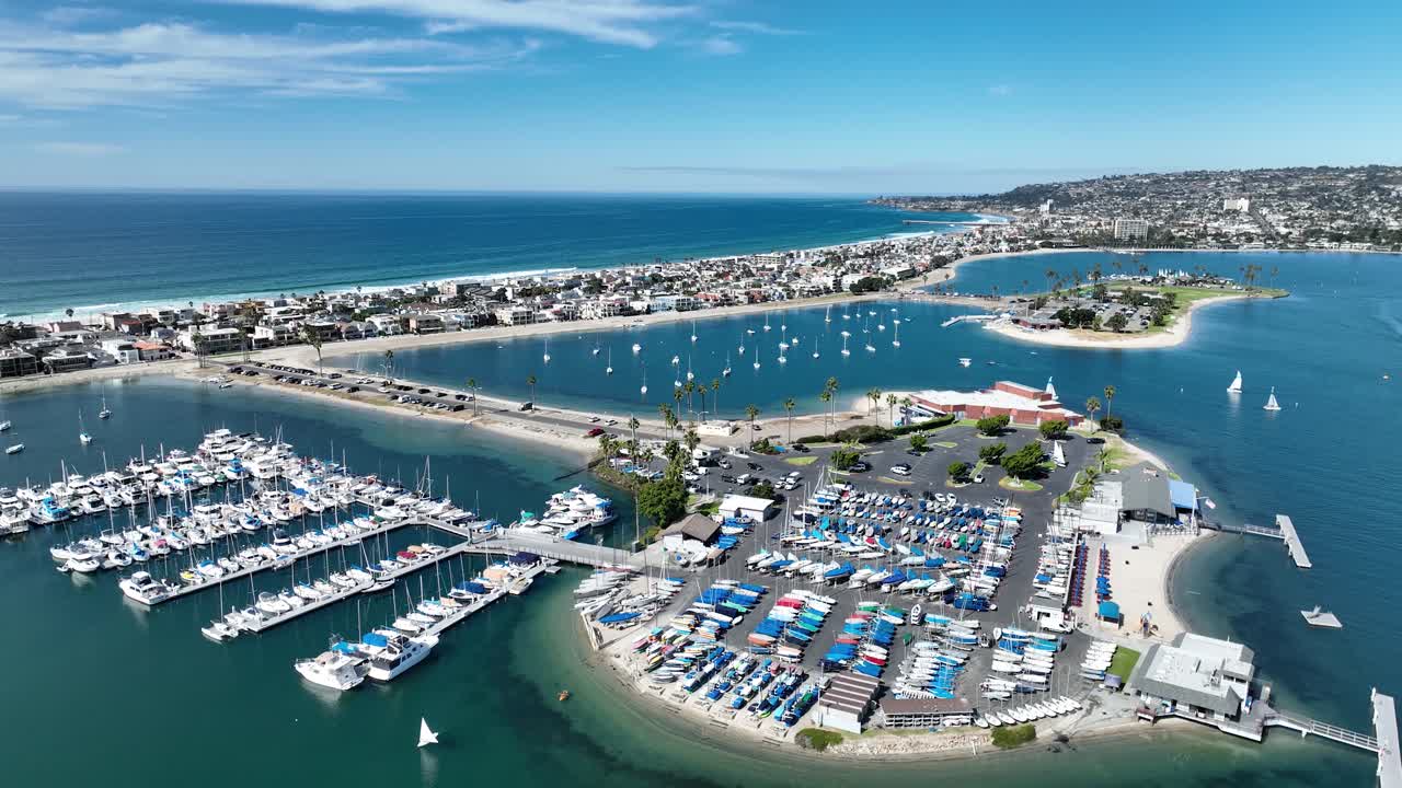 미국 캘리포니아 주 샌디에이고에 있는 미션 베이