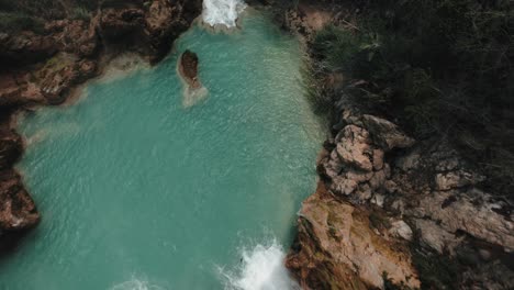 Paisaje-Escénico-De-La-Cascada-Chiflon-En-Chiapas,-México---Toma-Aérea-De-Drones